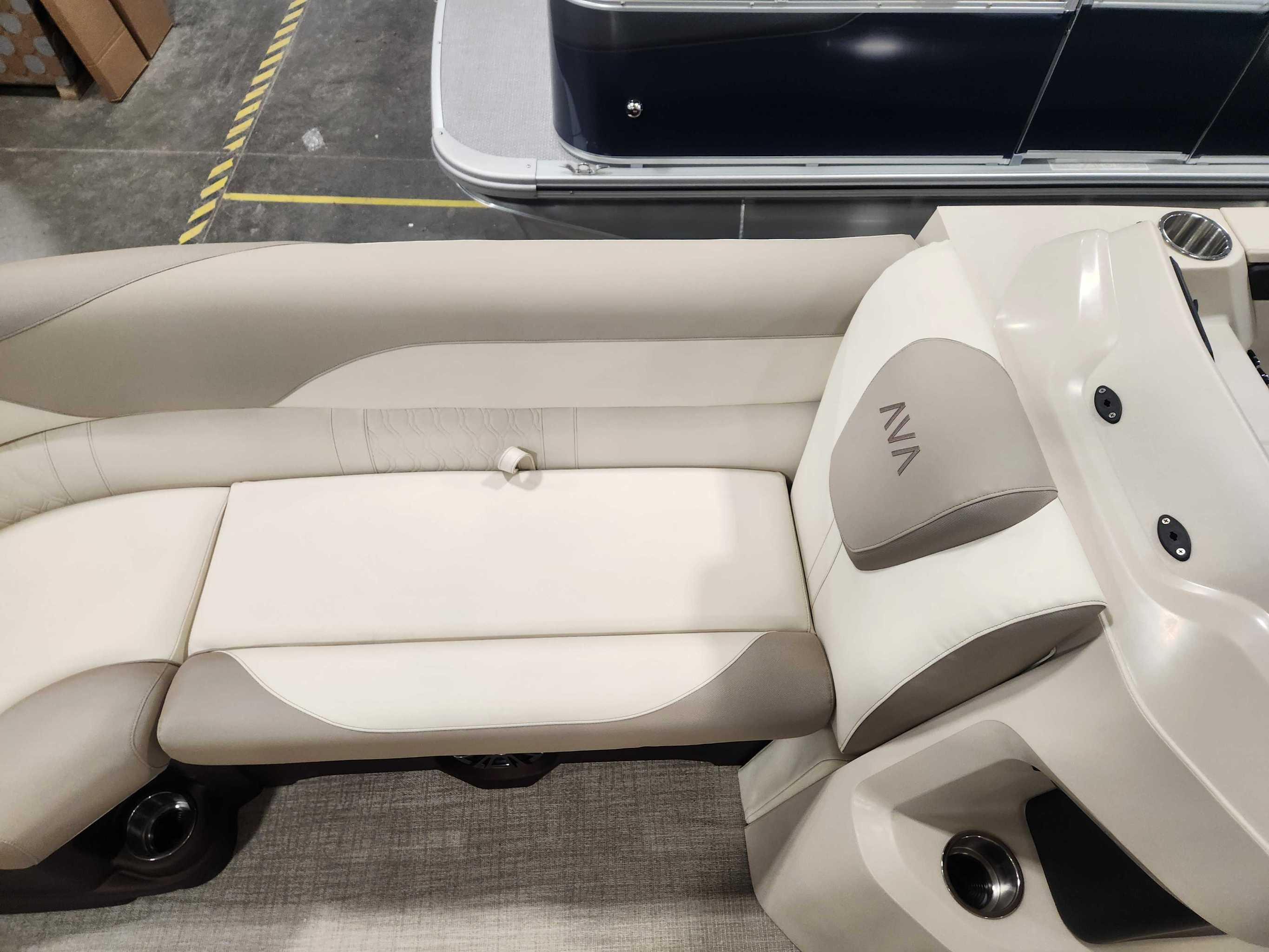 2026 Avalon 2385 25 LSZ VRB