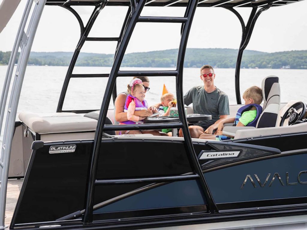2026 Avalon Catalina Entertainer Funship 27 FT