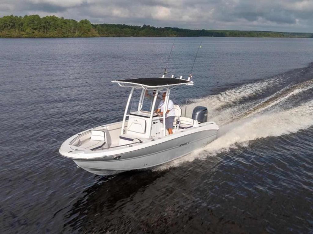 2027 Stingray 22HY (CC) Base