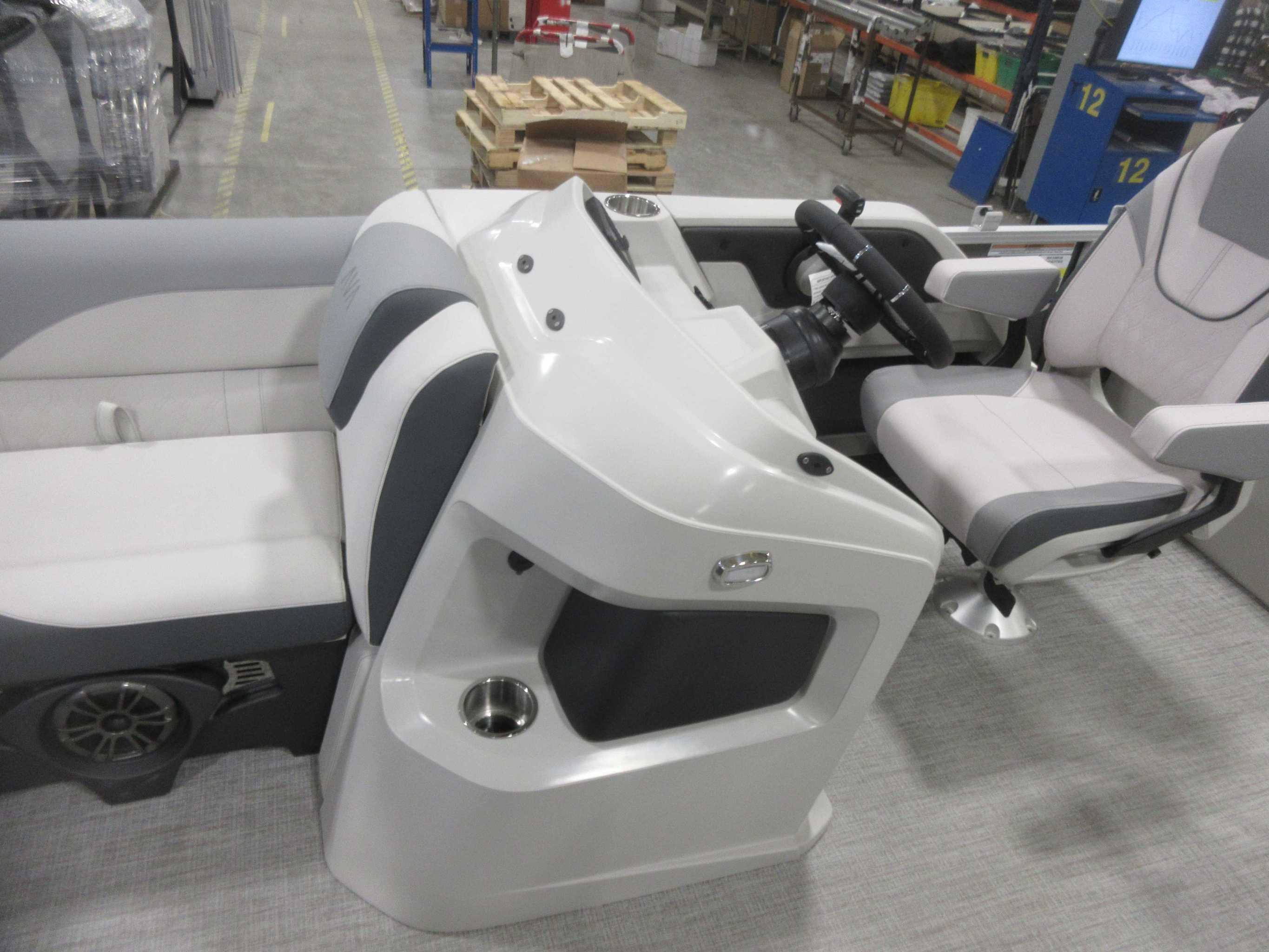 2026 Avalon 2385 25 LSZ QLS