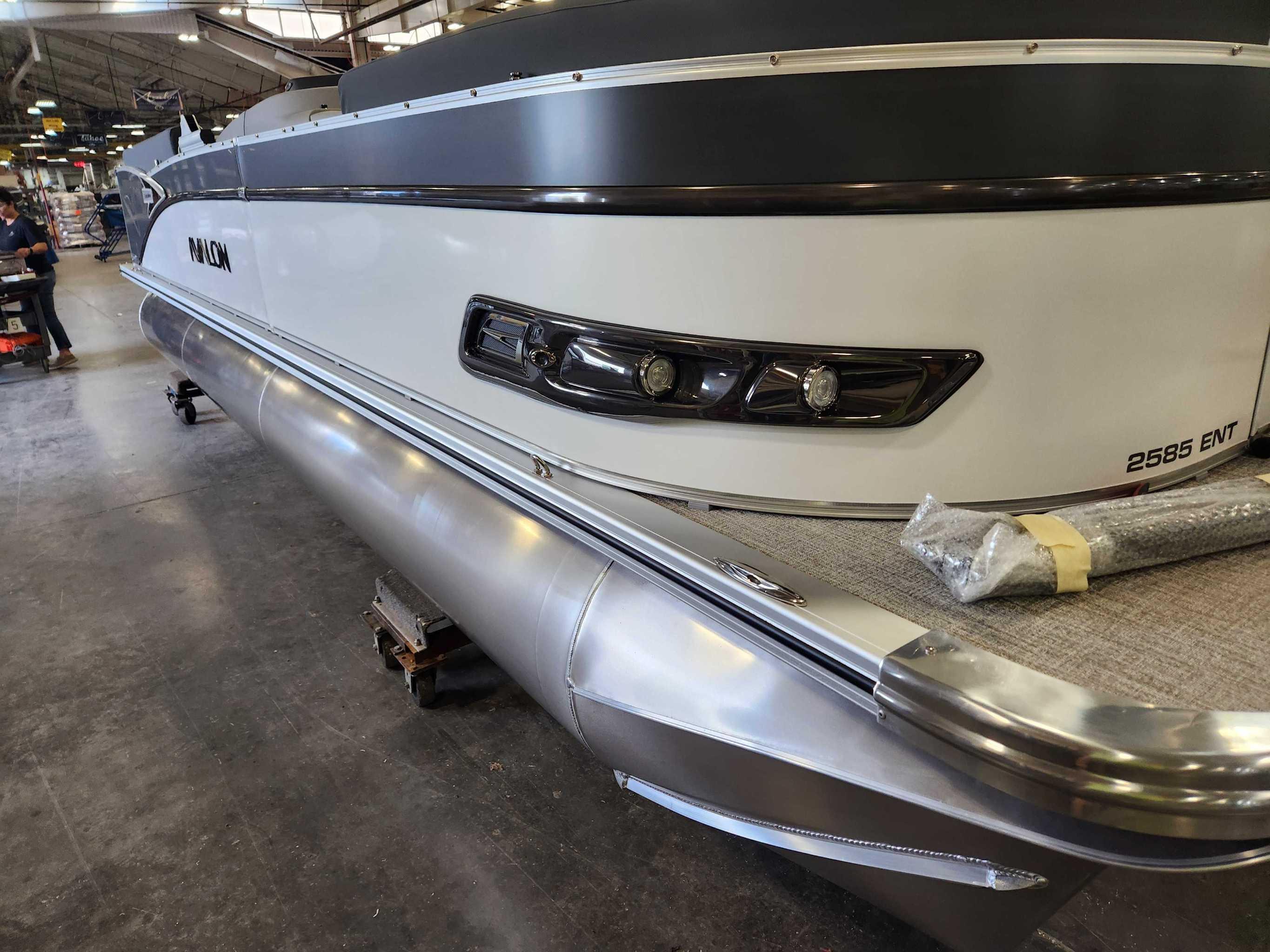 2026 Avalon 2585 25 Catalina ENT