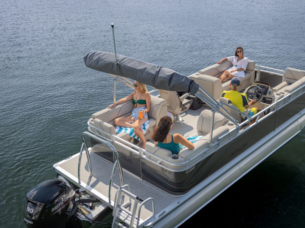 2026 Avalon Venture Quad Lounger 23 FT