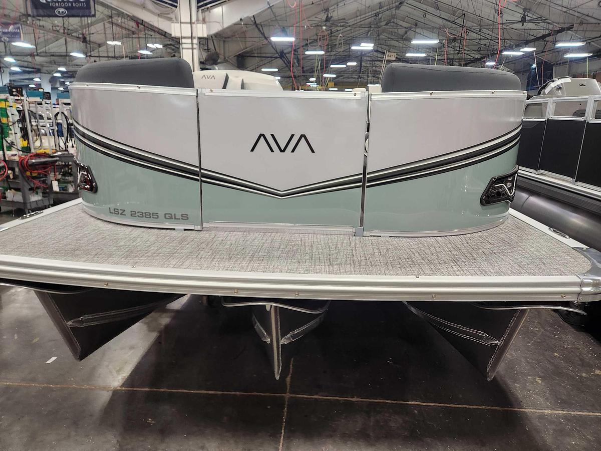 2026 Avalon 2385 25 LSZ QLS