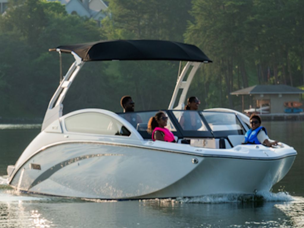 2026 Yamaha Marine 275SE Base