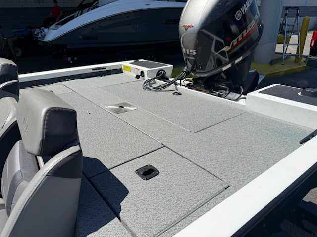 Used 2020 G3 Sportsman 1810 Vinyl