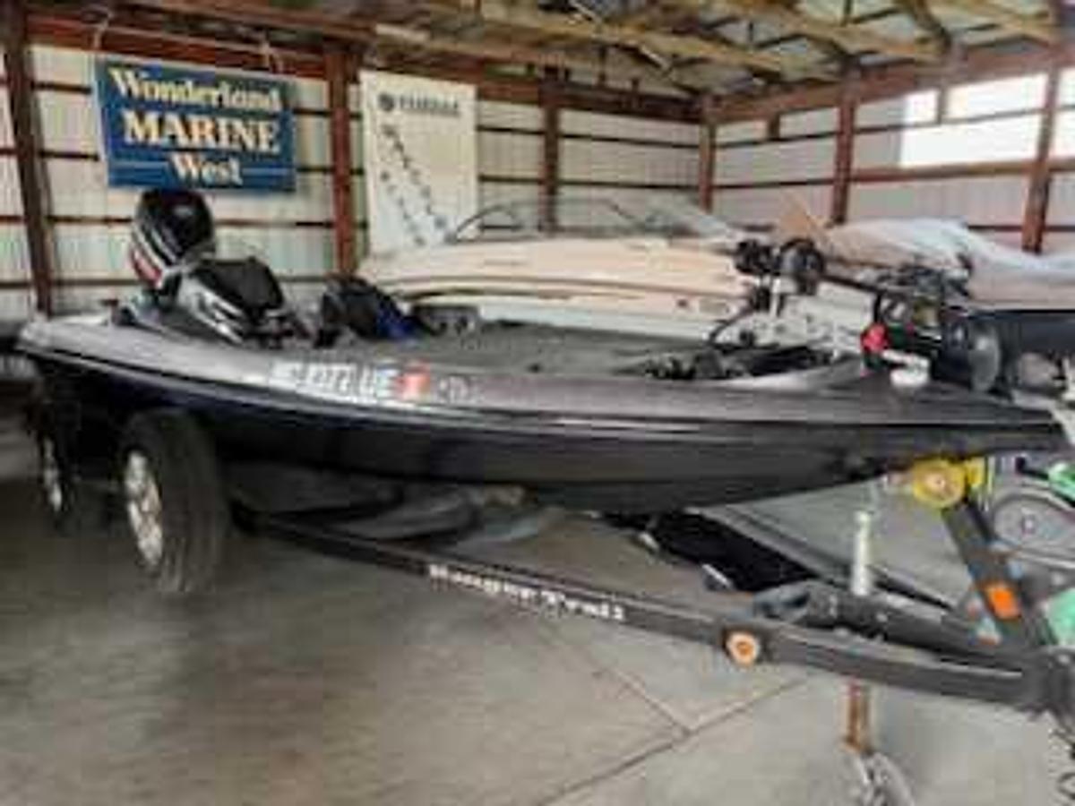 Used 2017 RANGER Z519C