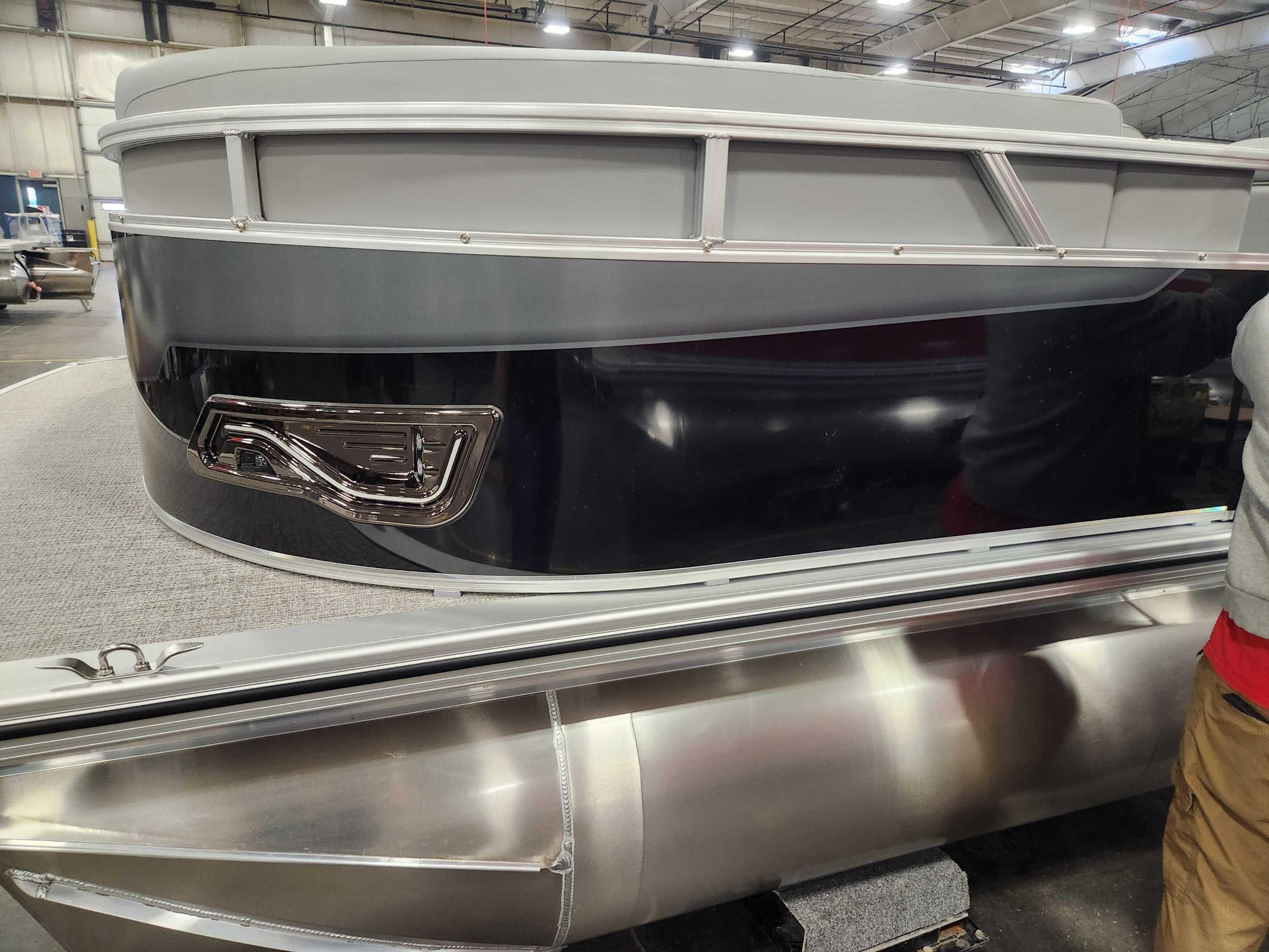 2026 Avalon 2385 25 Venture 85 VRB