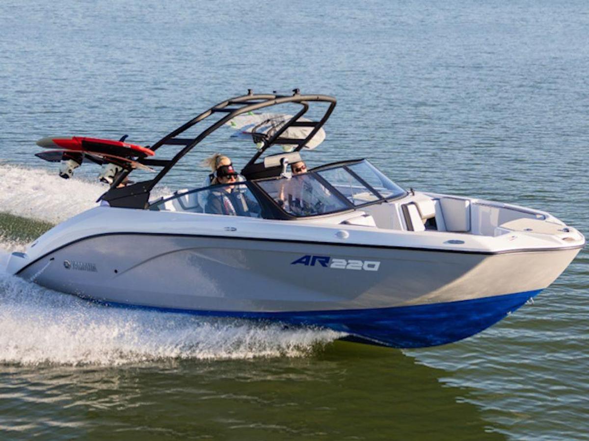 2026 Yamaha Marine AR220 Base