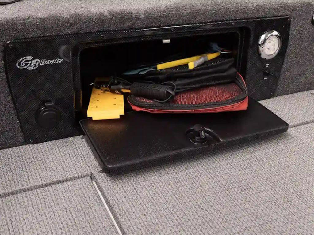 2027 G3 Angler V 1850 SF Base