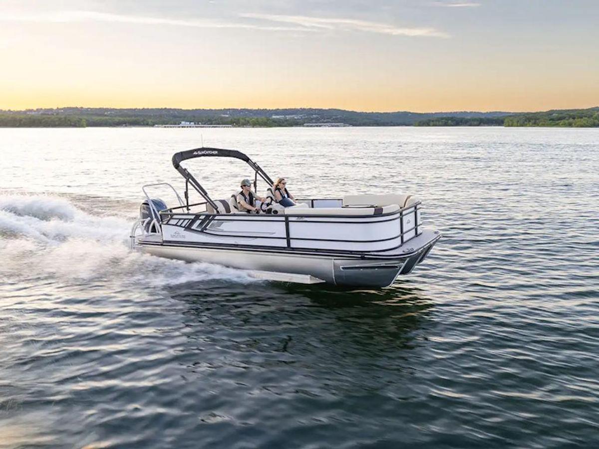 2027 SunCatcher Select 322SL Base