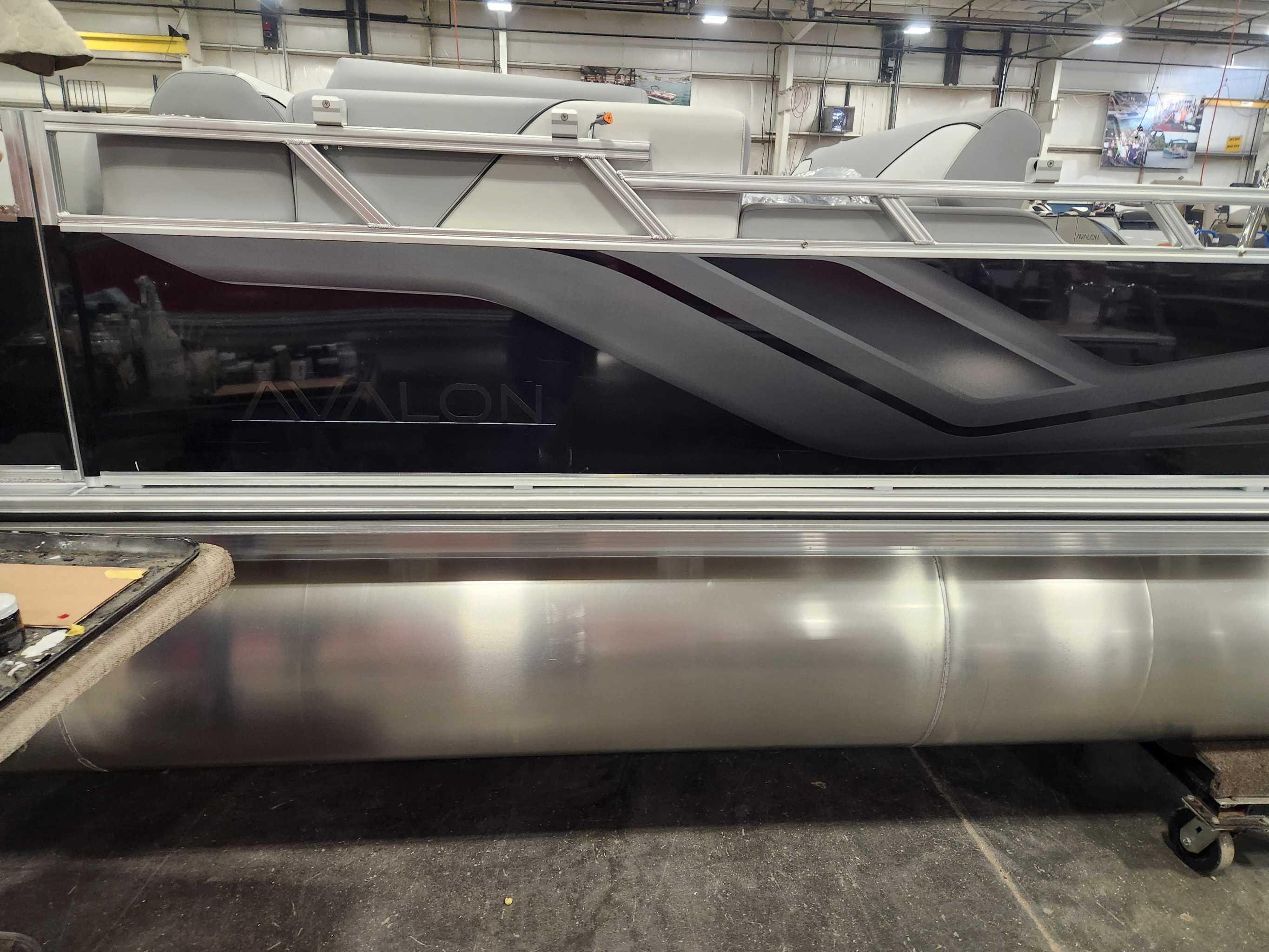 2026 Avalon 2385 25 Venture 85 VRB