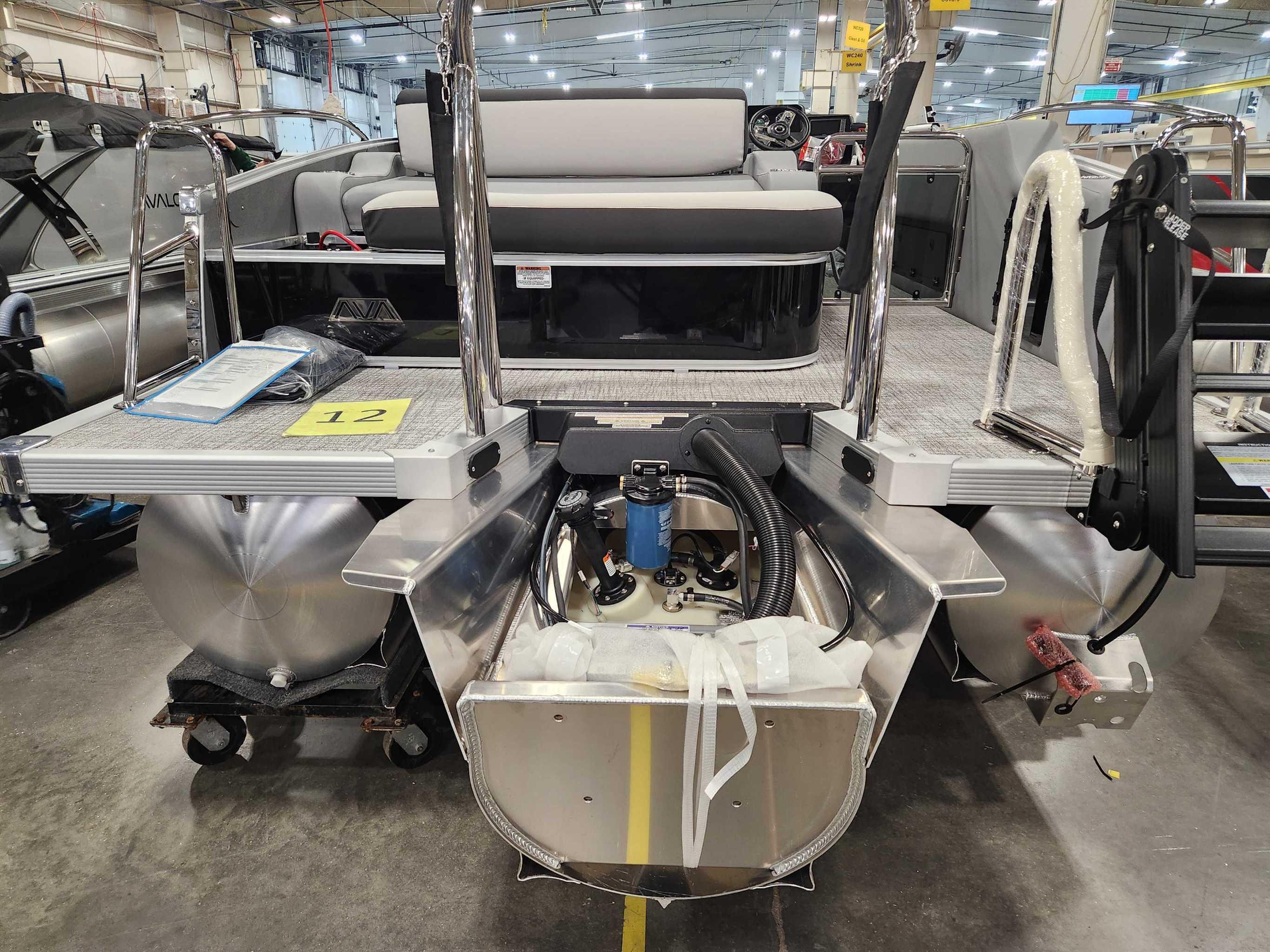 2026 Avalon 2385 25 Catalina VRB
