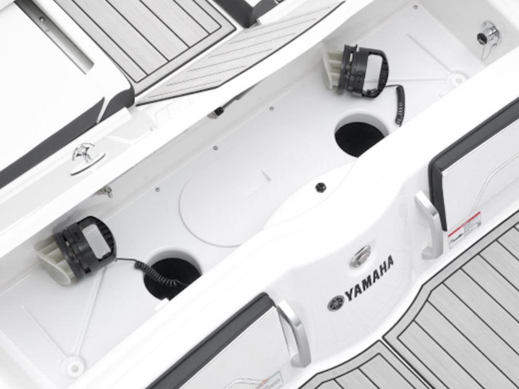 2026 Yamaha Marine 252SE Base