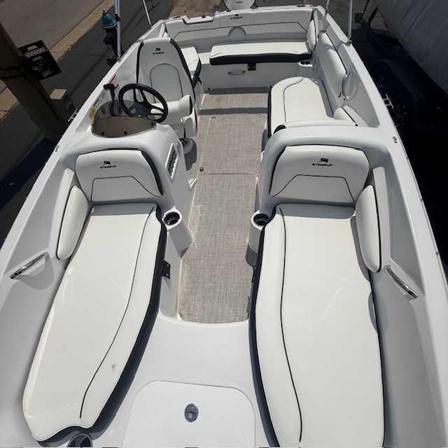 2026 Stingray 182SC