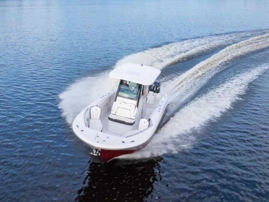 2027 Stingray 26CC Base