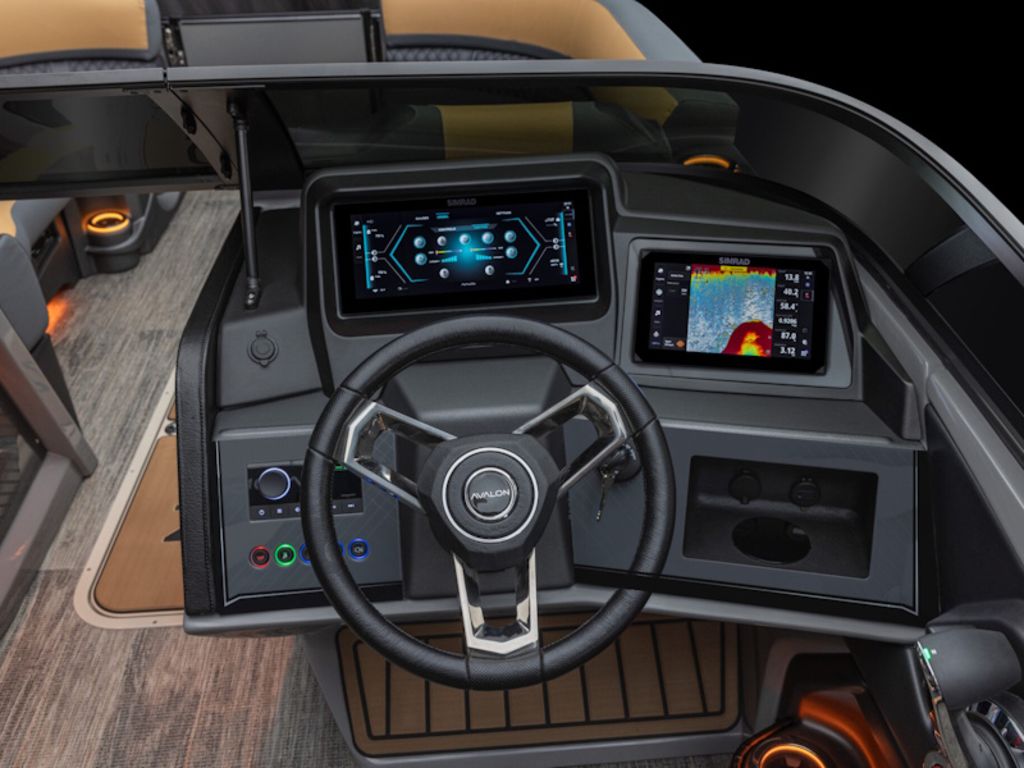 2026 Avalon Catalina Quad Lounger Shift Windshield 25 FT
