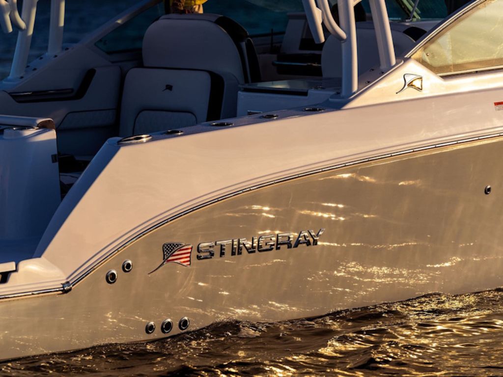 2027 Stingray 26DC Base