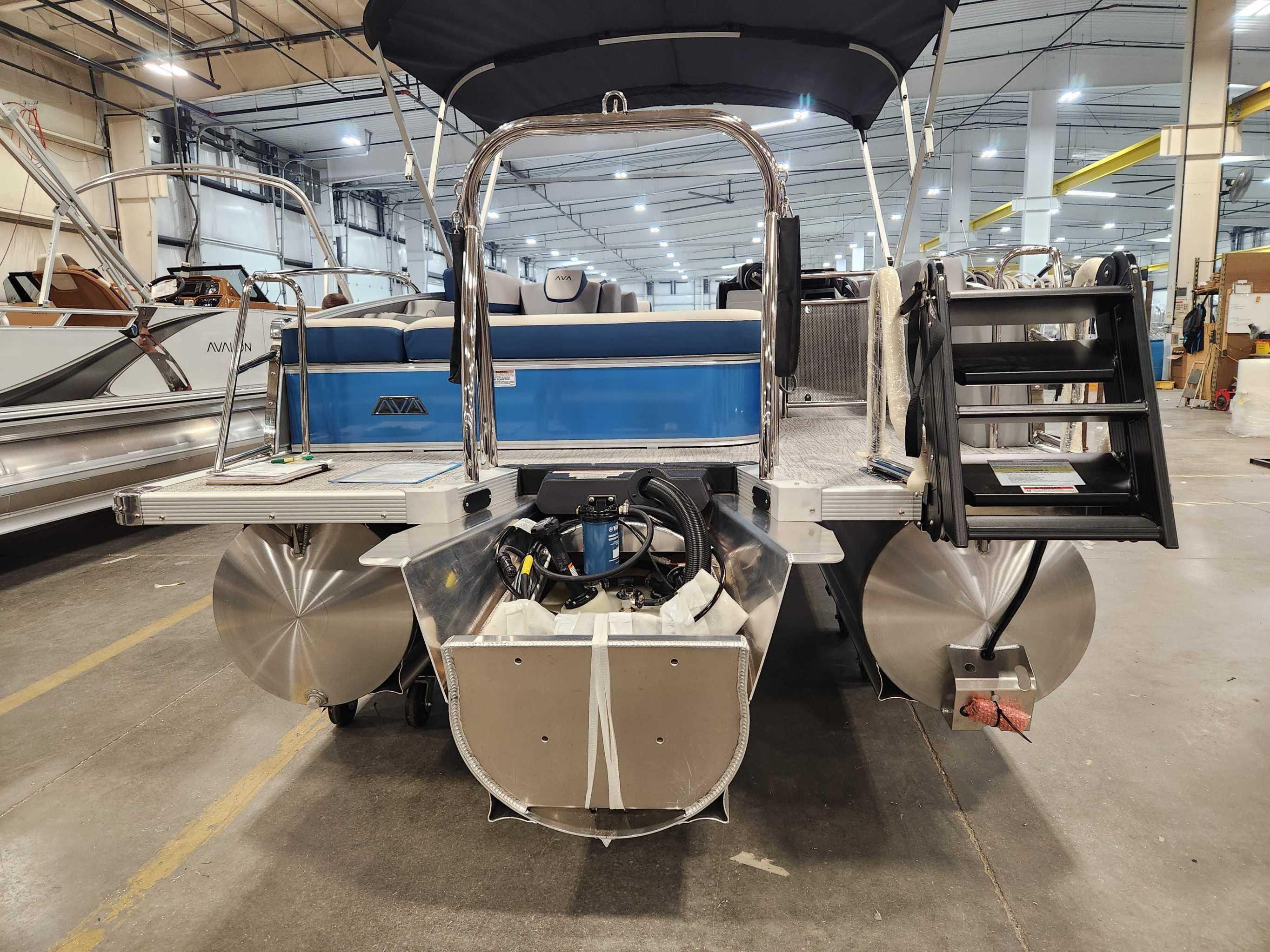 2026 Avalon 2385 25 Catalina VRB