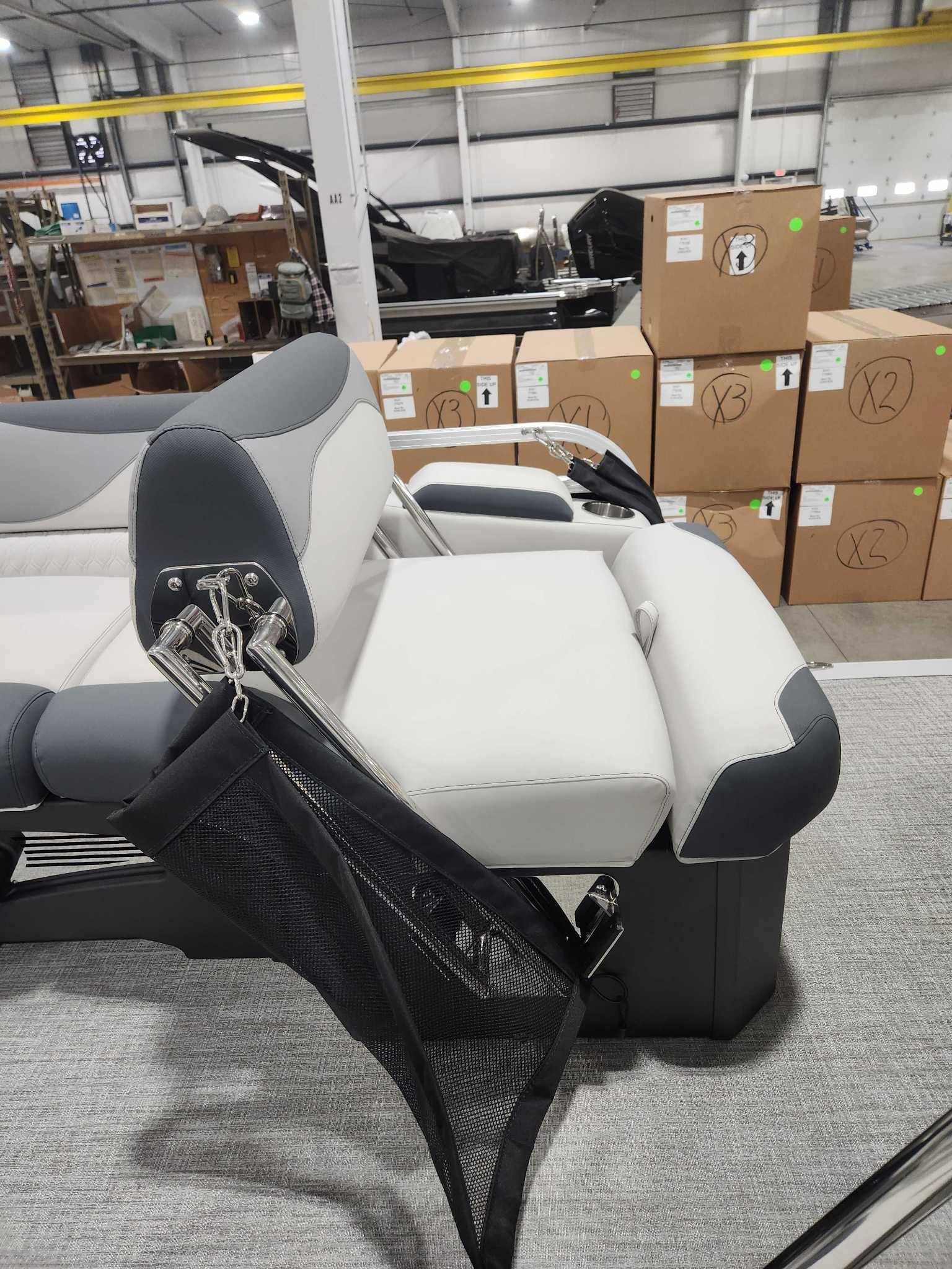 2026 Avalon 2385 25 LSZ QLS