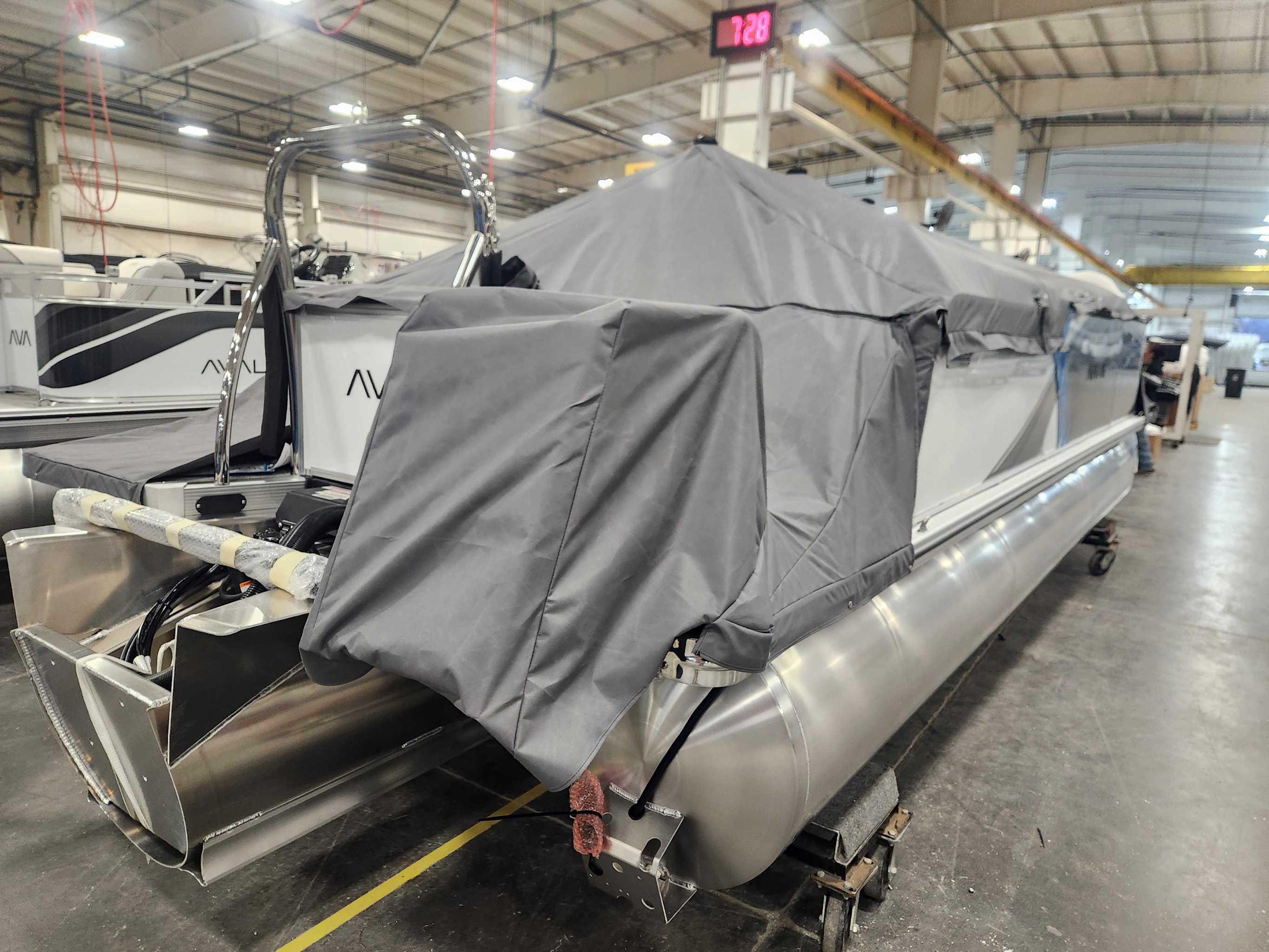 2026 Avalon 2385 25 LSZ QLS