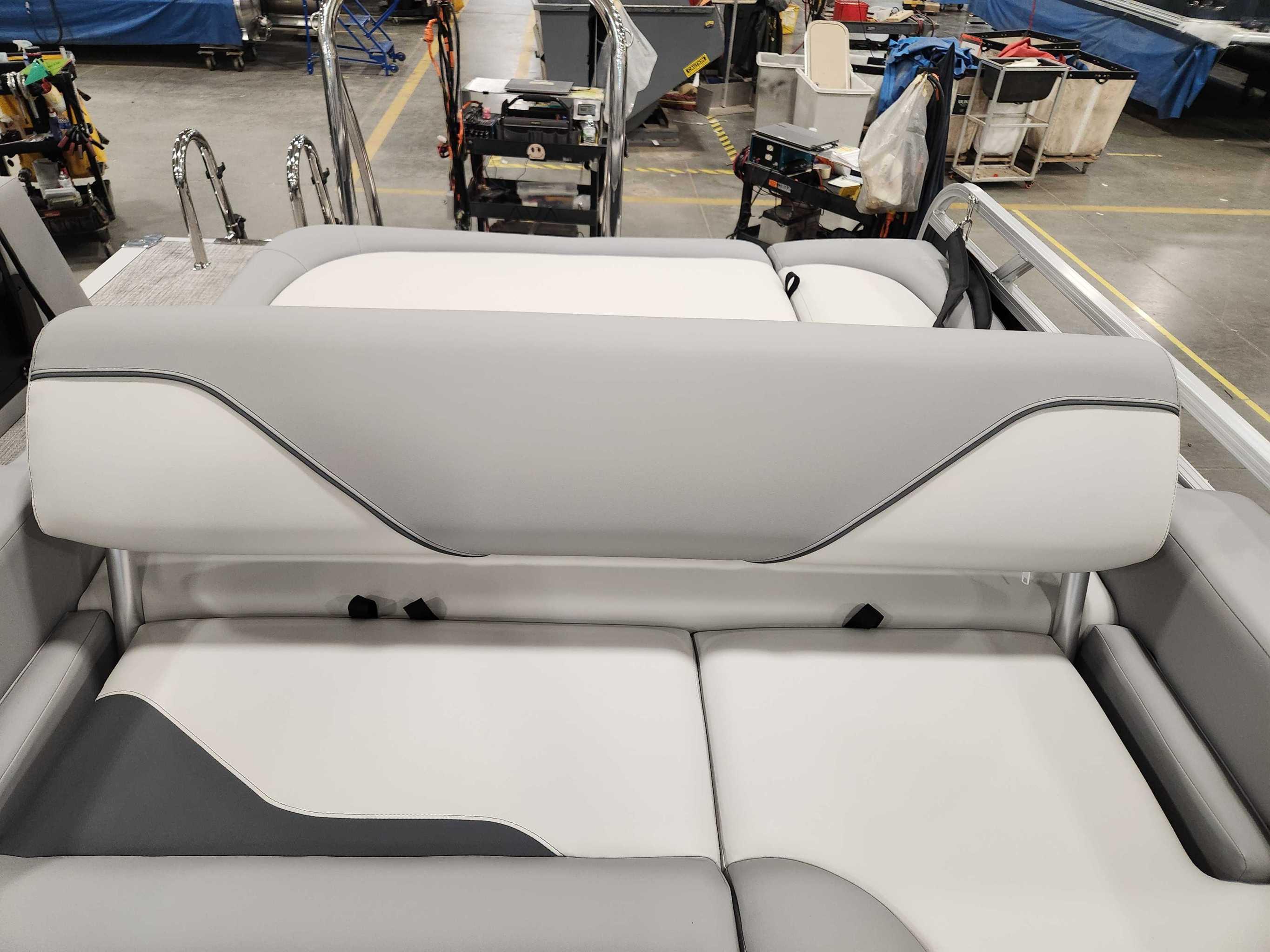 2026 Avalon 2385 25 Venture 85 VRB