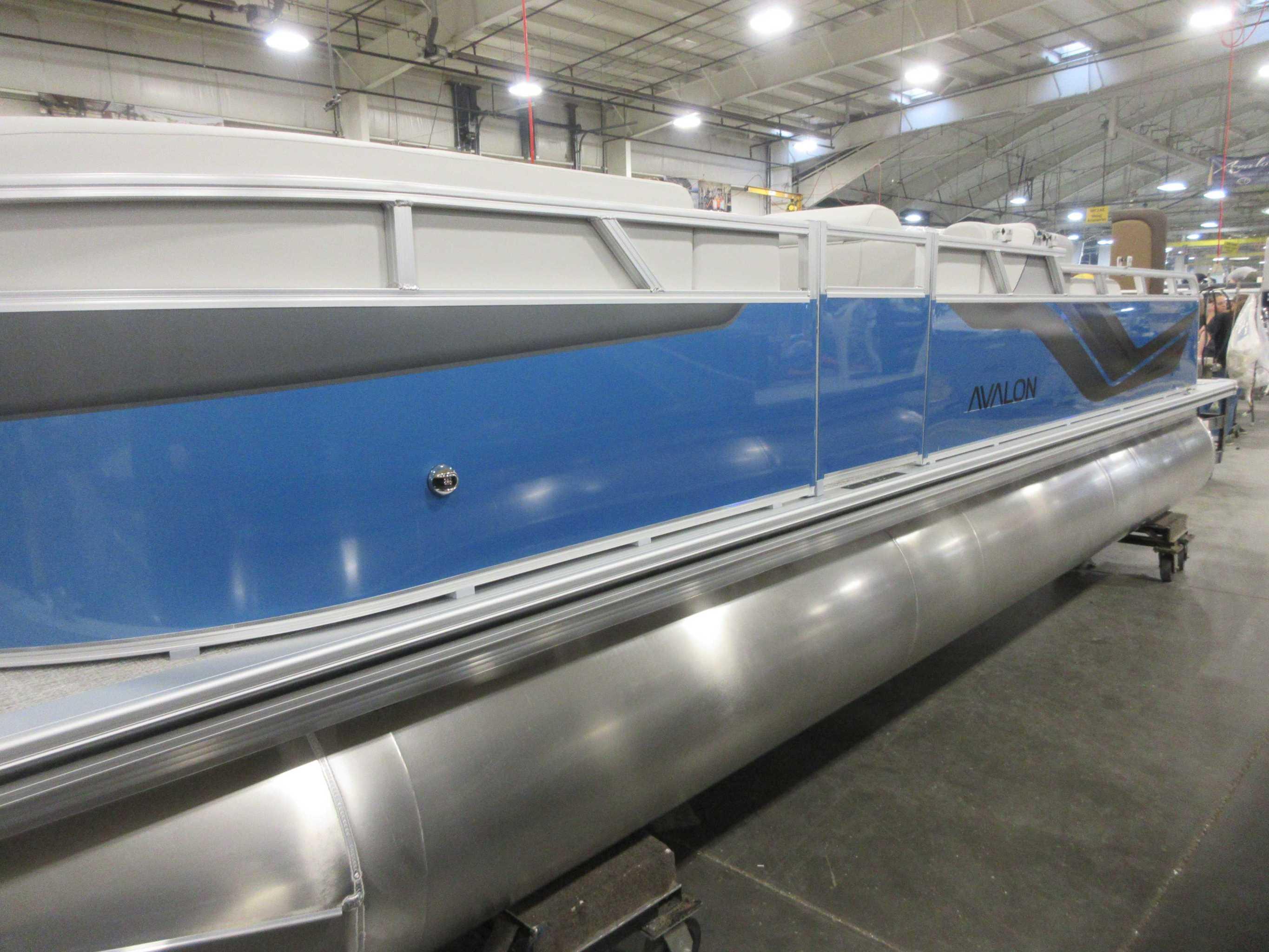 2026 Avalon 2385 25 Venture 85 VRB