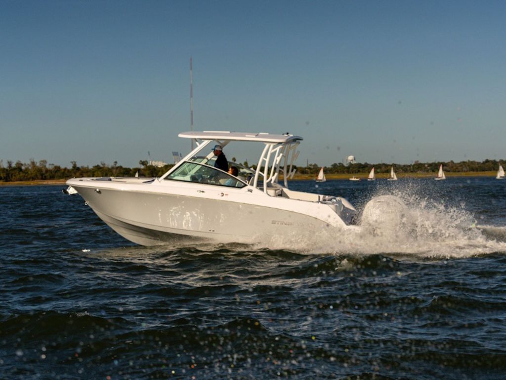2027 Stingray 26DC Base