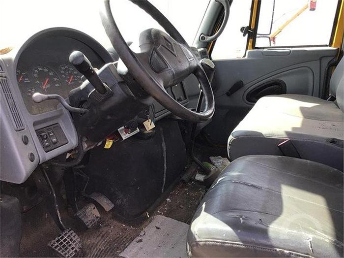 Used 2005 Smeal 10T Pump Hoist Rig