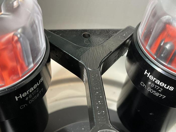 Used Kendro / Heraeus function line Labofuge 400 Zentrifuge