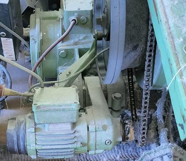 Gebraucht 02 gebr. DORNIER Greifer Webmaschinen HTV 8/S - 200 cm -