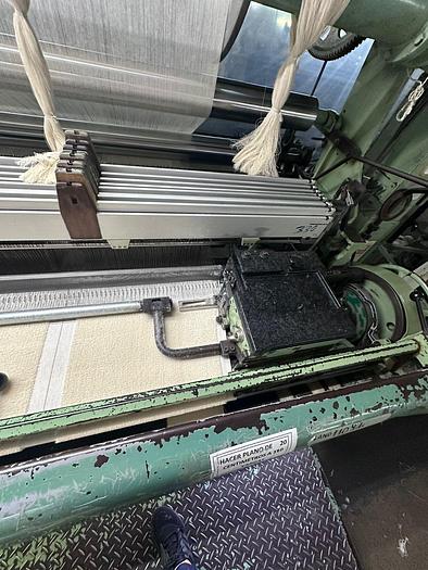 Gebraucht 16 sets used SULZER PROJECTILE LOOMS, type PU 130 VSD KR for Terry fabrics