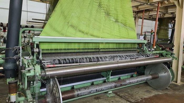 Gebraucht 01 gebr. DORNIER Webmaschine HTV 8/J, 320 cm, Bj. 1996 mit Jacquard Bj. 2018