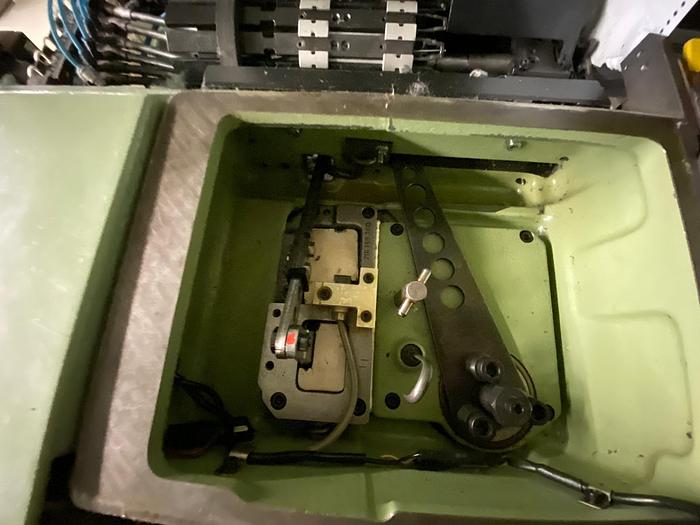 Gebraucht 01 gebrauchte Sulzer Webmaschine P7200 S 330 N6JK inkl. Jacquardmaschine inkl. 10 Kartons Sulzer Ersatztteilen