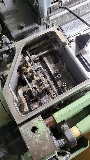 Gebraucht 01 gebr. Sulzer Projektil Webmaschine P7100 S220 N4 J Q D1