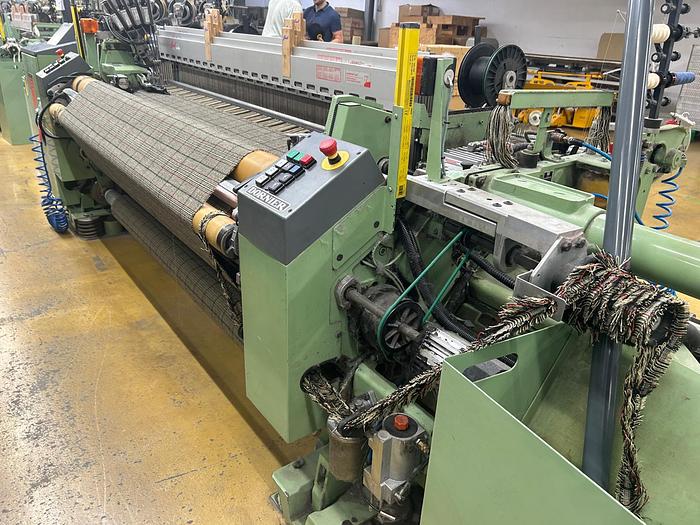 Gebraucht 12 Dornier Greiferwebmaschinen, PTS 8/S mit Stäubli Schaftmaschine 220cm