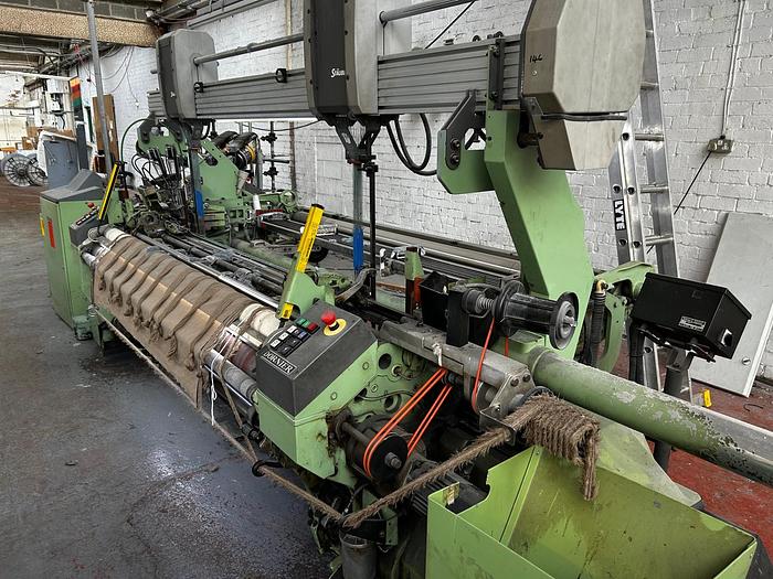 Gebraucht 02 Dornier Greiferwebmaschinen, Typ HTVS 6/S Nennbreite 230 cm, Bj. 2004, AT2 Dialog Panel