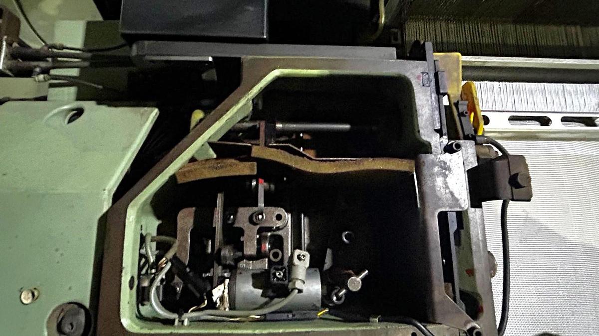 Gebraucht 04 SULZER PROJECTILE LOOMS P7100 B540 N2 EP D12