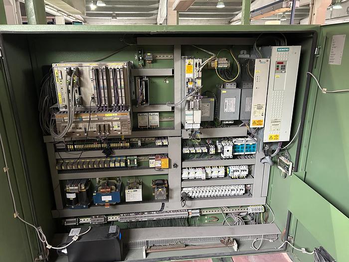 Gebraucht 01 gebrauchte KARL MAYER Schärmaschine, Typ BOM 2200 Band-O-Matic