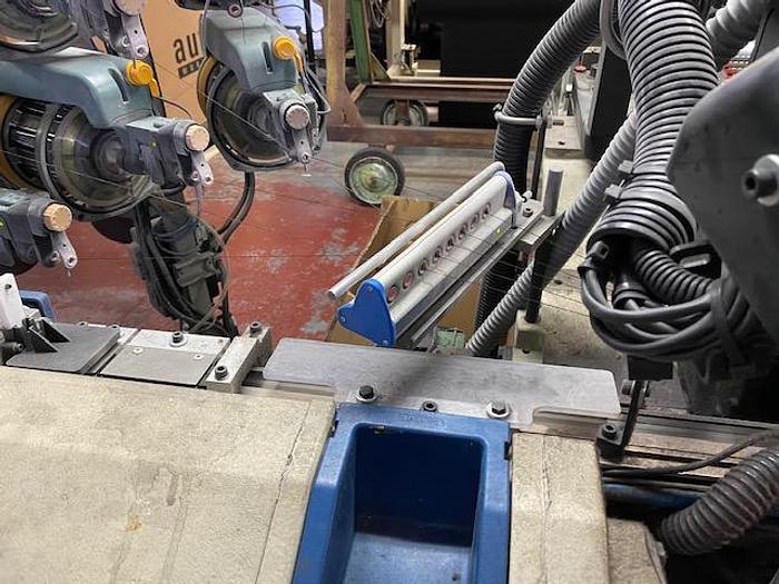 Gebraucht 04 gebrauchte Picanol Greiferwebmaschinen, Typ Optimax-i-8-R mit Stäubli Schaftmaschine