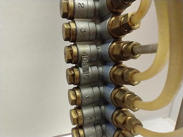 Used okuma lubrication manifold 10 port 8+2 GH201