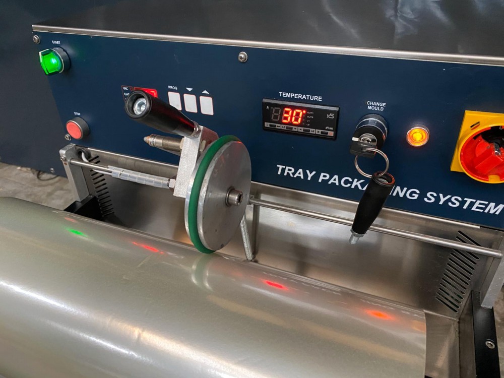 Used Henkovac MAP traysealer