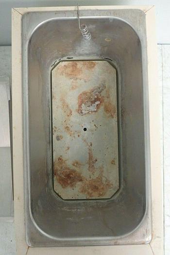 Used Thermo Fisher Scientific 51221073 Model 2831 180 Series Water Bath with Lid