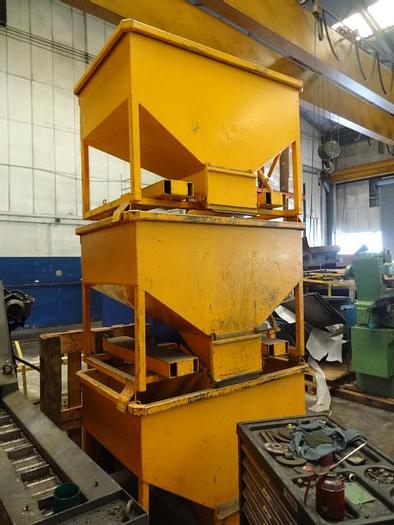 Utilisé Caisses métalliques