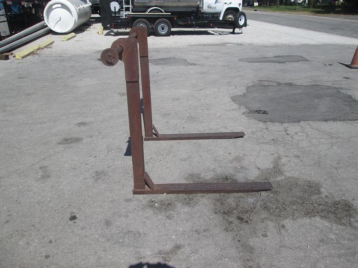Used 4' Wheel Loader Forks