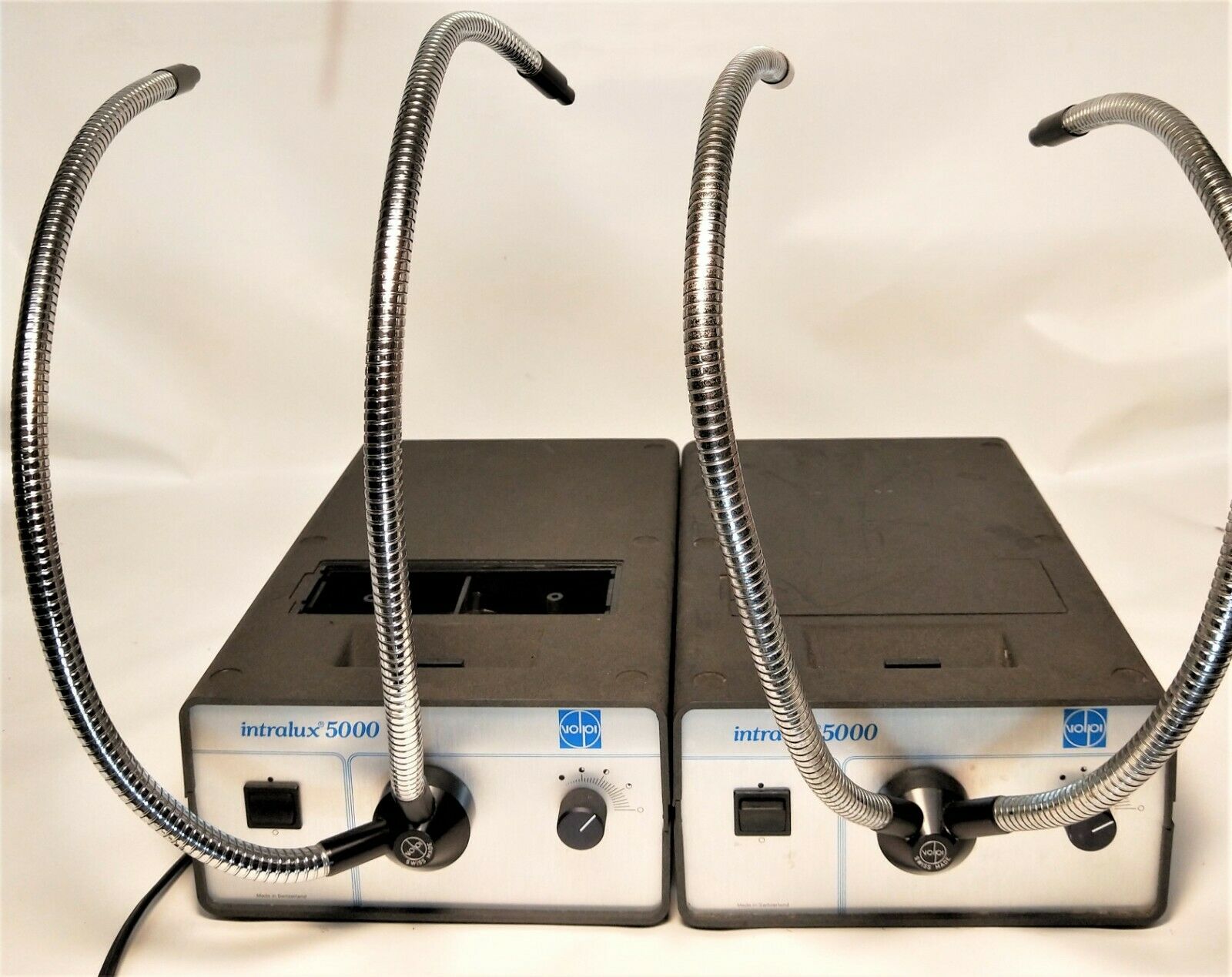 Used Volpi Intralux 5000 Cold Light Source