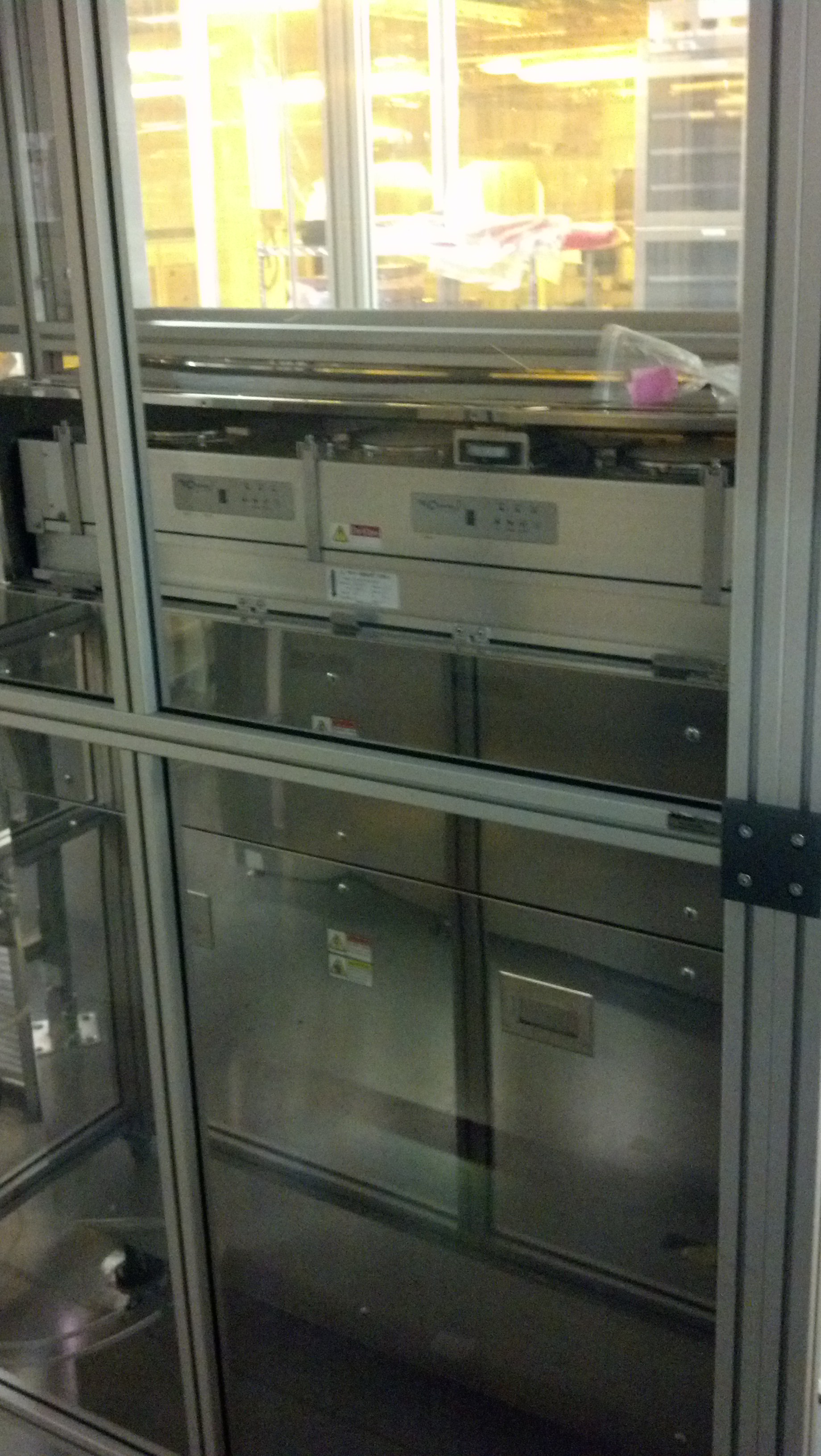 Used LASERTEC RETICLE HANDLER DUAL POD DP200