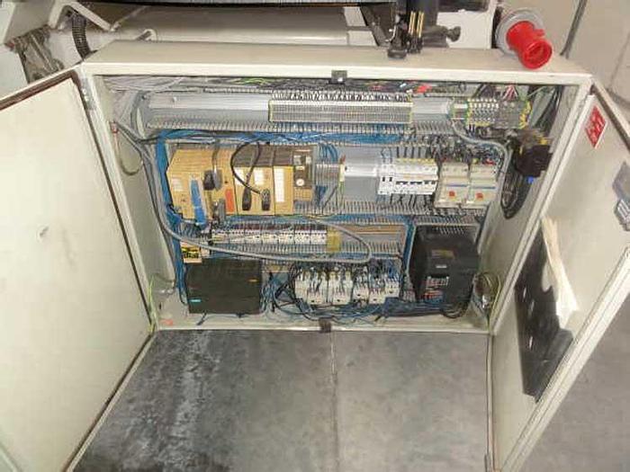 Used ROPER WHITNEY AM2611 FOLDING MACHINE (USED)