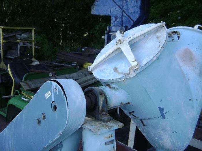 Used 5 CU. FT. P-K TWIN SHELL BLENDER – S/S – PIN BAR – 80# DENSITY #7383