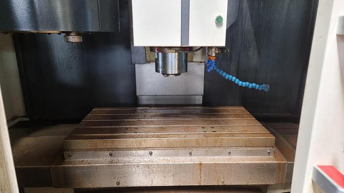 Used Centrum obróbcze JANUS VMC 850 ECO