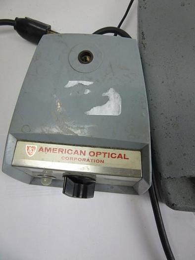 Used American Optical Binocular Microscope Cycloptic 56 Microscope Series w/ 651 Transformer Illuminator AO